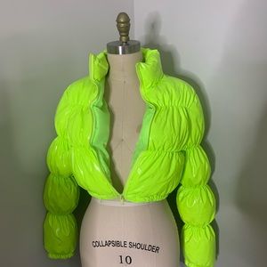 Neón Green Puff Coat